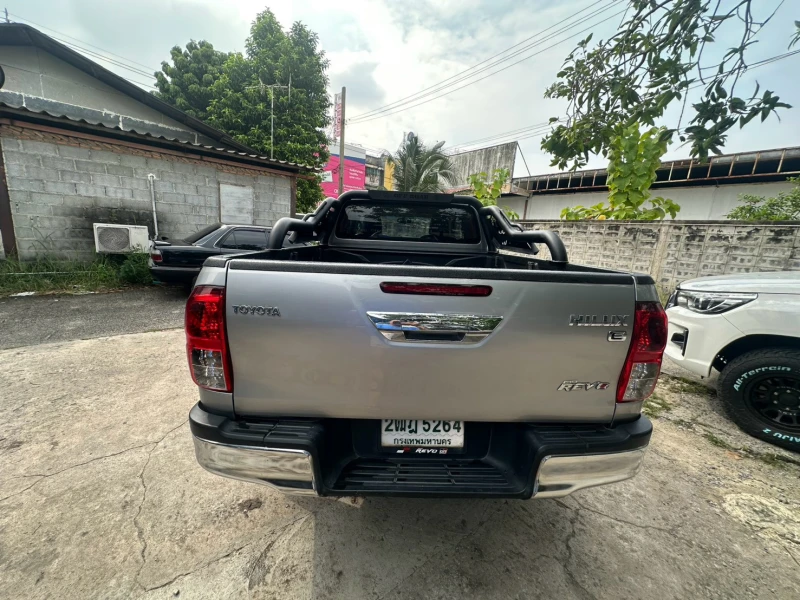 438/1789473384_5.webp